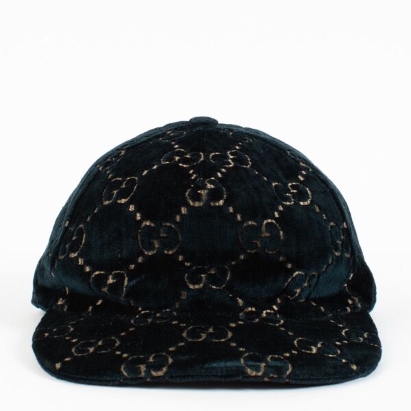shop 100% authentic second hand Gucci Blue Velvet GG Baseball Hat - Size M on Labellov.com