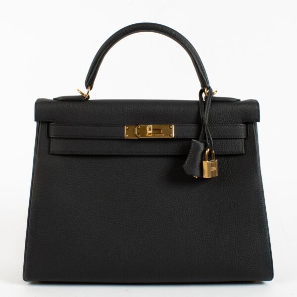 Authentic second hand luxury brand new 2025 Hermès Kelly 32 Black Togo GHW on www.labellov.com