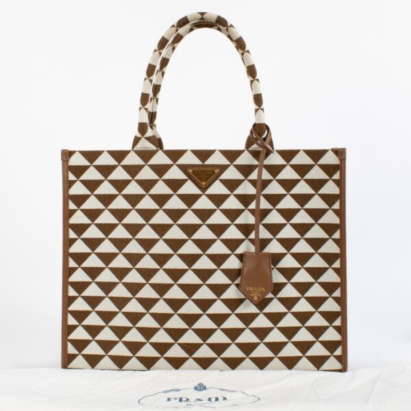 PRADA - Designers ○ Labellov ○ Buy and Sell Authentic Luxury