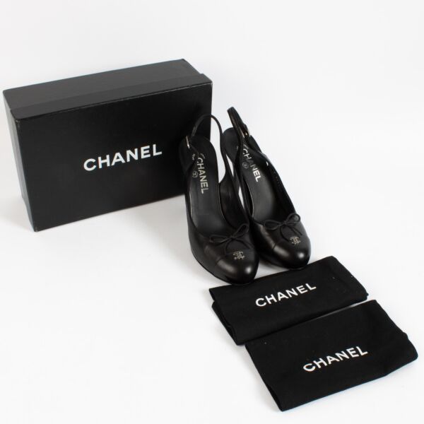 Chanel Black Leather CC Pumps - Size 41