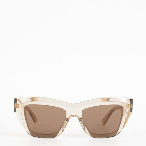 Authentic pre-loved Bottega Veneta Nude Brown Cat Eye Sunglasses on Labellov.com