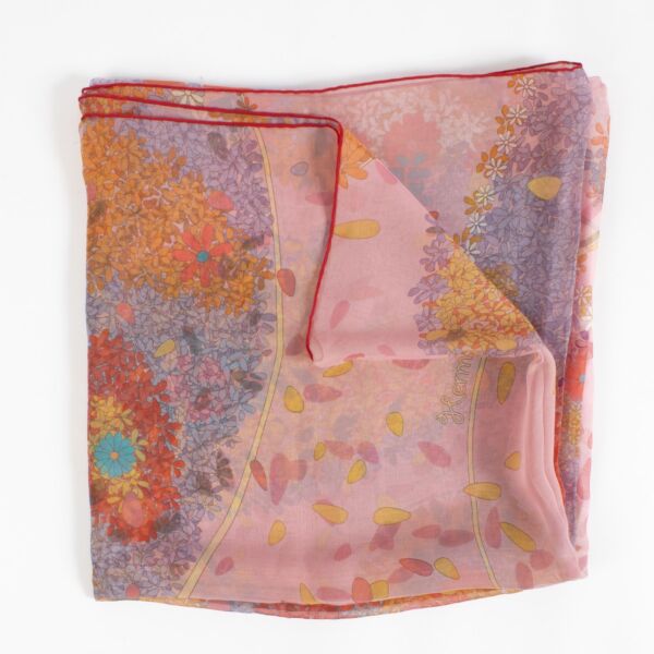 shop 100% authentic second hand Hermès Offrandes D'un Jour Silk Mousseline 180 Scarf on Labellov.com