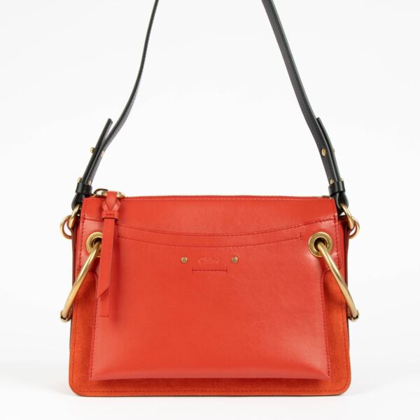 Authentic pre-loved Chloé Red Calfskin Leather Roy Small Crossbody Bag on Labellov.com