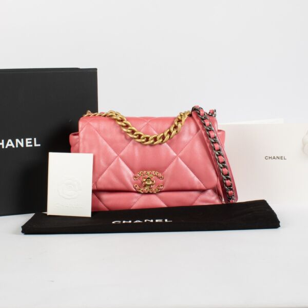 Chanel Pearly Pink Medium Chanel 19 Bag