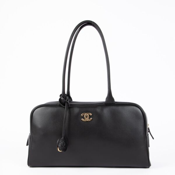 Authentic pre-loved Chanel Black Large Calfskin Bowling Shoulder Bag on Labellov.com
