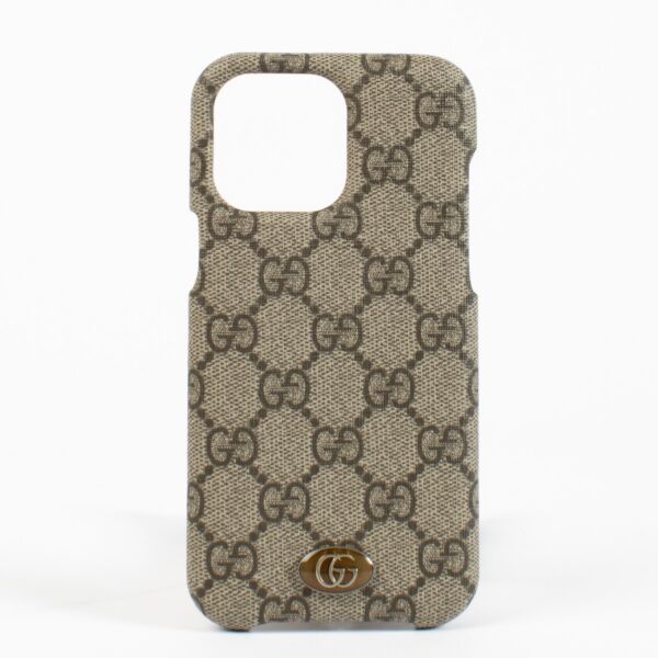 Authentic pre-loved Gucci GG Supreme iPhone 14 Pro Max Case on Labellov.com