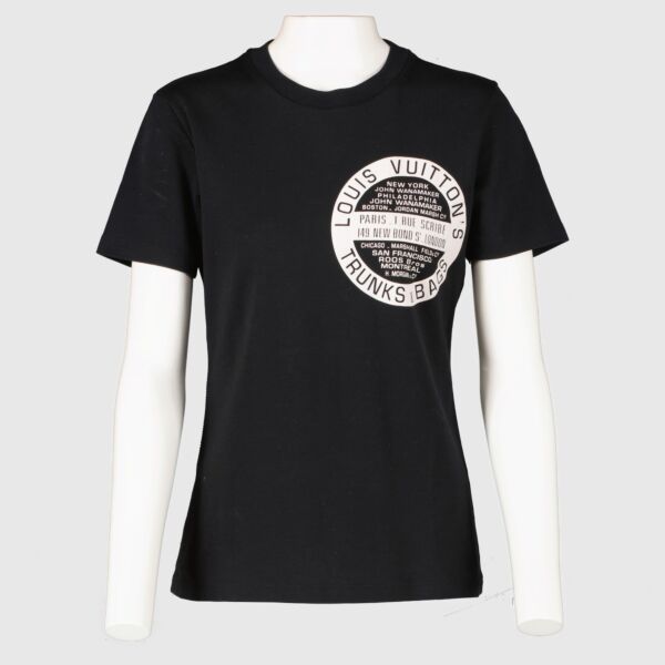 Authentic preloved Louis Vuitton Black Shirt - Size S on Labellov.com