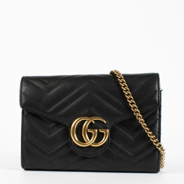 Authentic pre-loved Gucci GG Black Marmont Wallet On Chain on Labellov.com