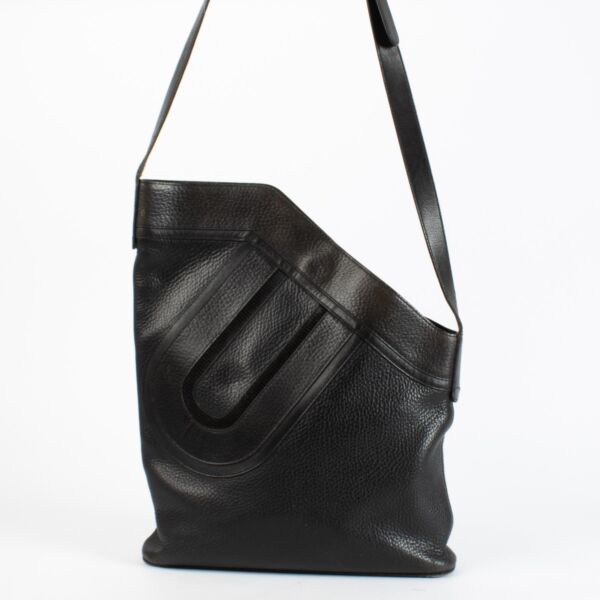 Authentic second hand Black Delvaux Crossbody bag on Labellov.com