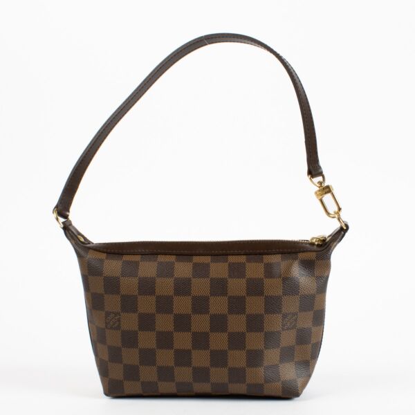 Authentic second hand Louis Vuitton Damier Ebene Shoulder Bag on Labellov.com