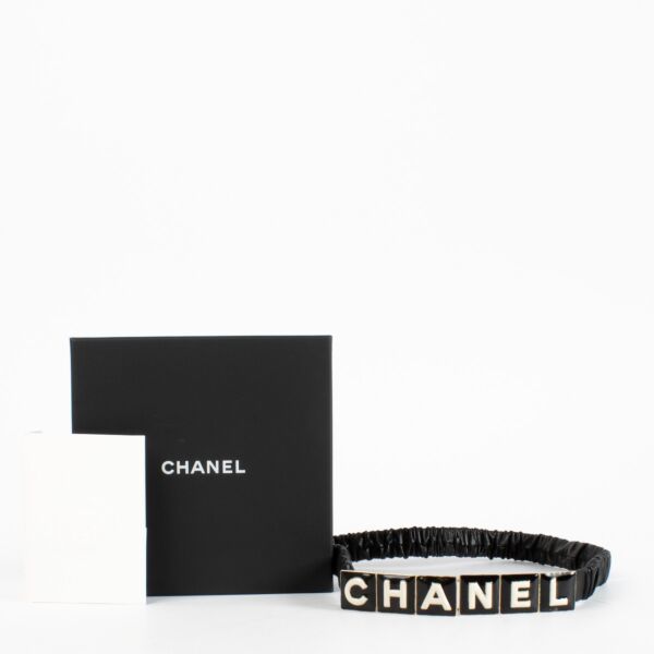 Chanel 22A Black Letter Logo Elasticated Leather Belt - Size 80