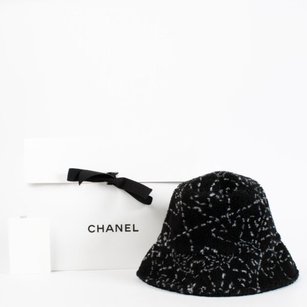 Chanel Black Tweed Hat - Size M
