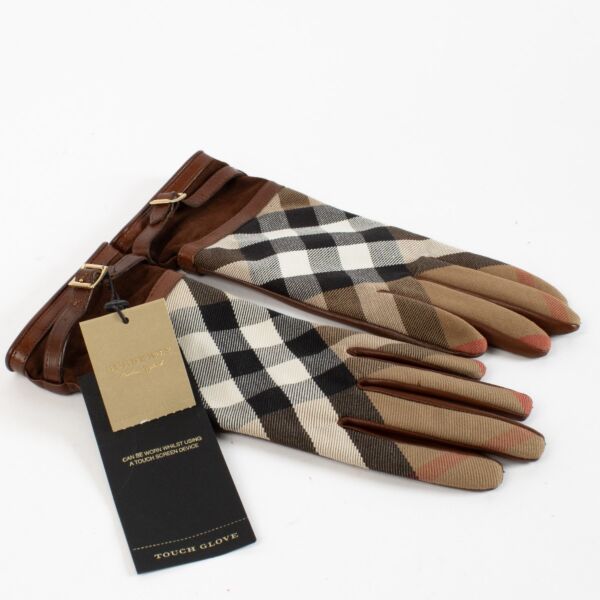 Burberry Check Gloves