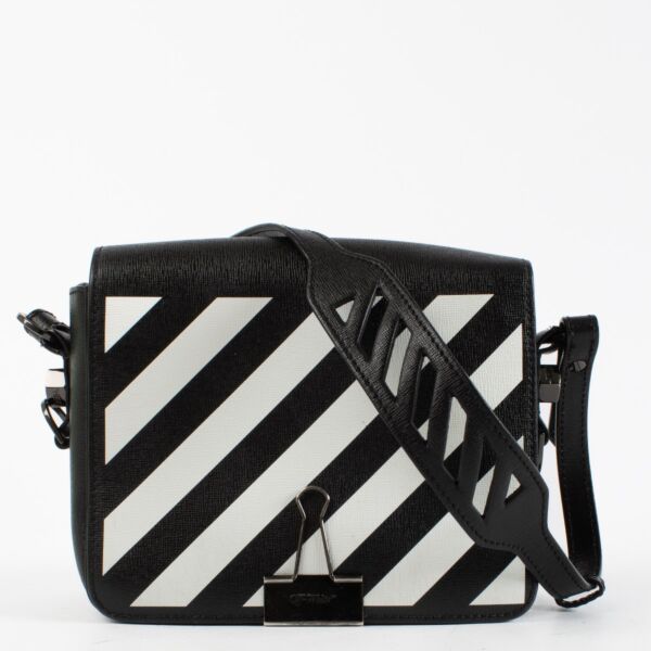 Authentic Preloved Off-White Black Crossbody Binder Clip Bag on Labellov.com