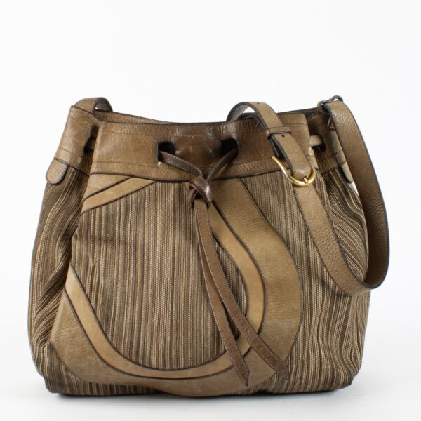 Authentic preloved Delvaux Beige Desert Shoulder Bag on Labellov.com