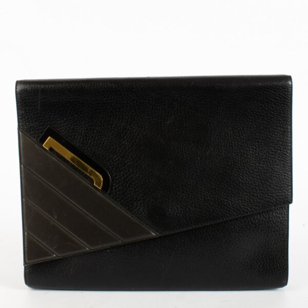 Authentic second-hand Delvaux Black Crossbody on labellov.com