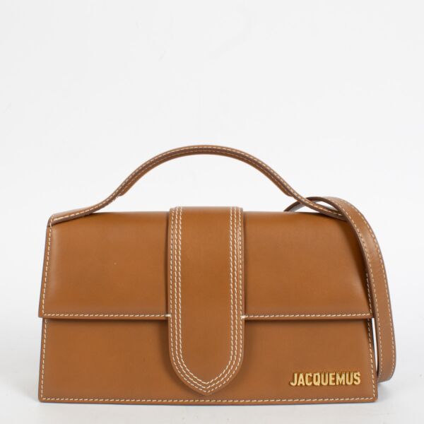 Shop the authentic Jacquemus Light Brown Leather Le Grand Bambino Bag second hand on Labellov.com.