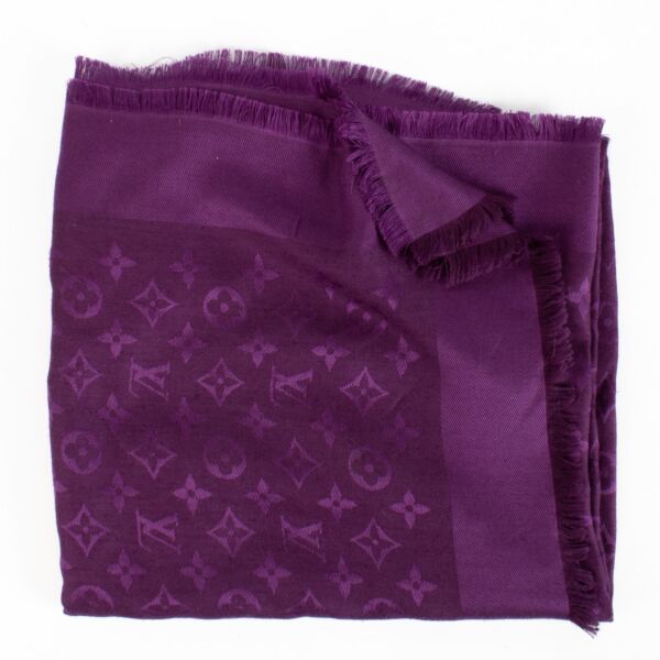 Authentic Preloved Louis Vuitton Purple Monogram Classic Shawl on Labellov.com