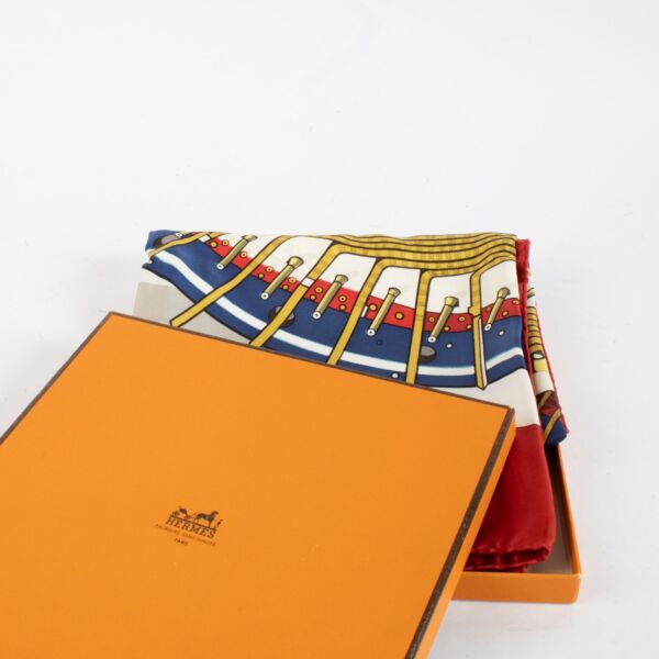 Hermès Carré 90 Alternateur Silk Scarf