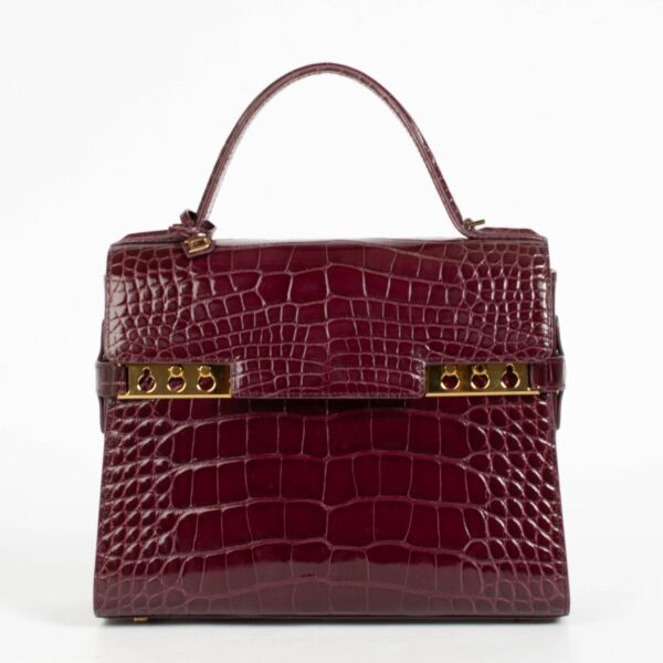 Authentic pre-loved Delvaux Indigo Shiny Alligator Tempête MM on Labellov.com