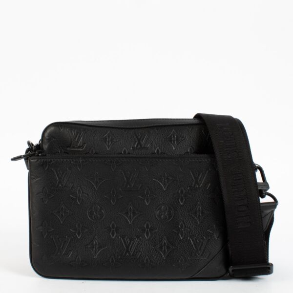 Authentic pre-loved Louis Vuitton Black Monogram Shadow Trio Messenger Bag on Labellov.com