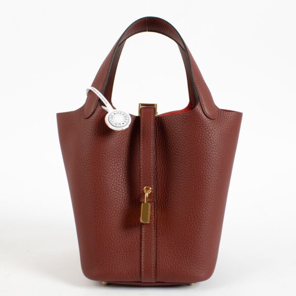 Authentic second hand brand new Hermès Picotin Lock 18 Rouge H Clemence Gold Hardware on www.labellov.com