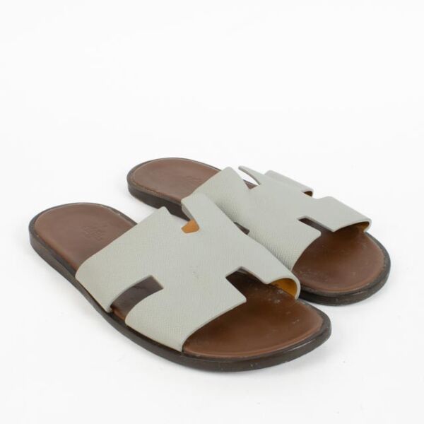 Hermès Grey Izmir Sandals - Size 44