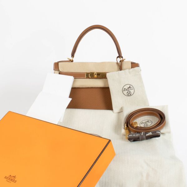 Hermès Kelly 28 Gold Togo GHW