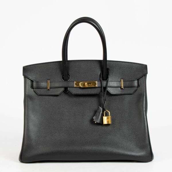 Shop safe online at Labellov in Antwerp, Brussels and Knokke this 100% authentic second hand Hermès Birkin 35 Black Epsom GHW. Veilig online tweedehands authentieke Hermès Birkin 35 Black Epsom GHW kopen bij Labellov. 