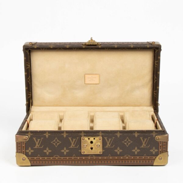 Authentic pre-loved Louis Vuitton Monogram 8 Watch Case on Labellov.com
