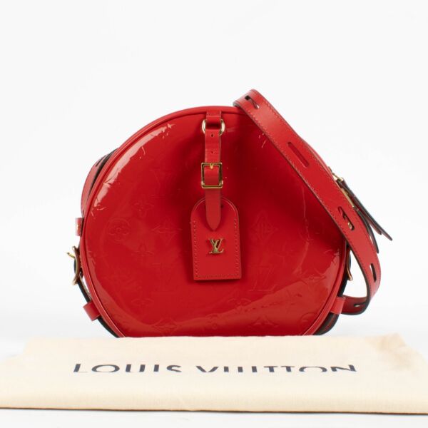 Louis Vuitton Red Monogram Vernis Boite Chapeau MM