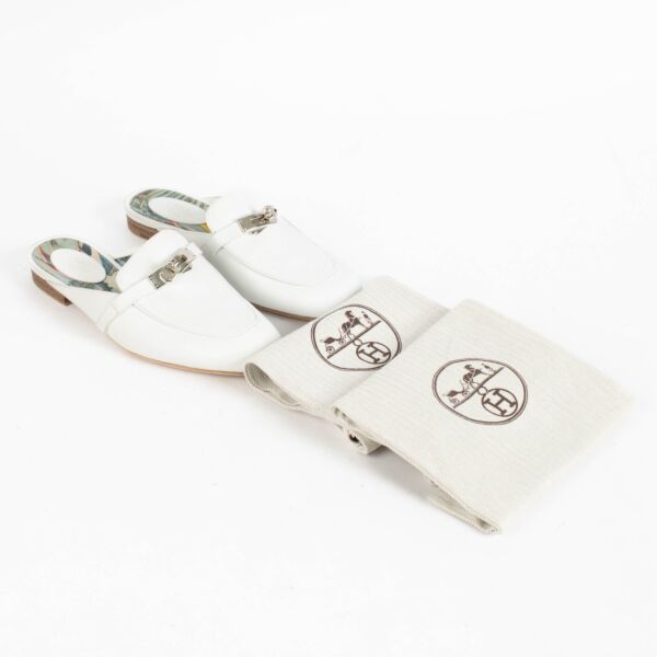 Hermès White Oz Flats - Size 39