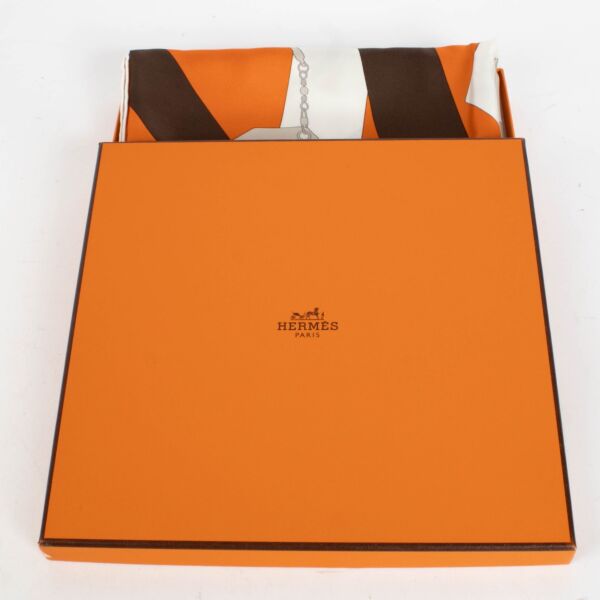 Hermès Orange Silk En Duo Carré 90 Scarf