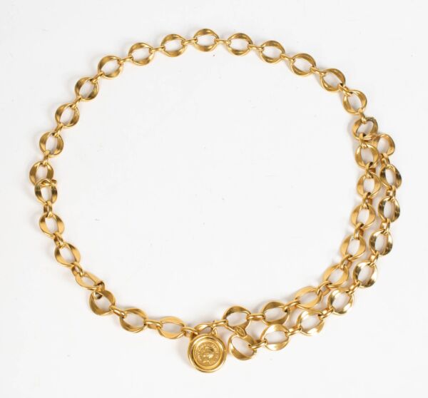 Authentic pre-loved Chanel Gold Chain Medaillon Belt on Labellov.com