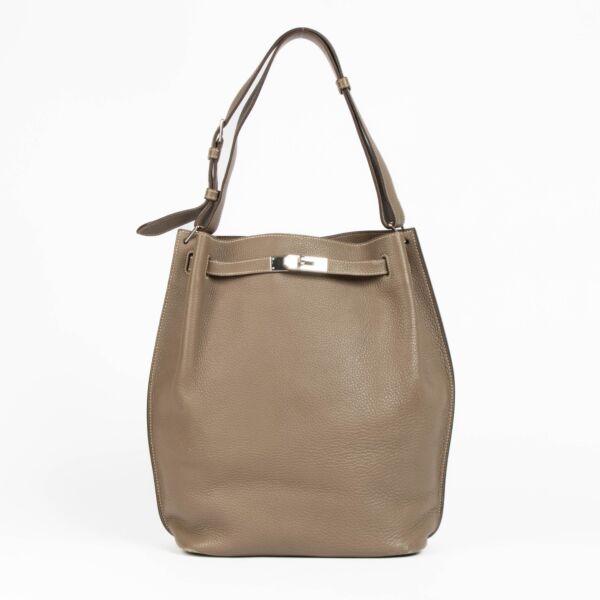 Hermès So Kelly 26 Etoupe Clemence PHW