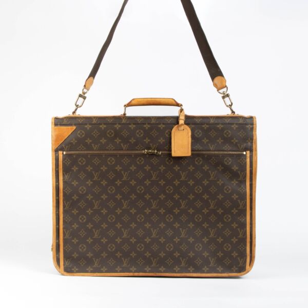Shop this 100% authentic Louis Vuitton Monogram Small Portable Garment Bag at Labellov.com