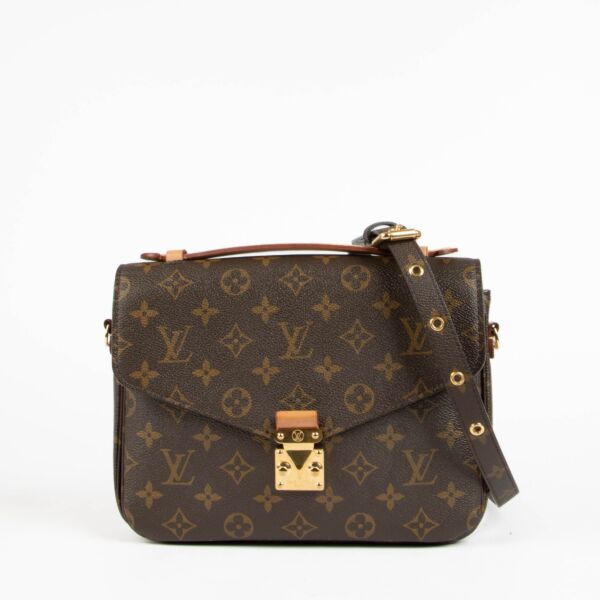 Shop this 100% authentic Louis Vuitton Monogram Pochette Métis MM Bag at Labellov.com