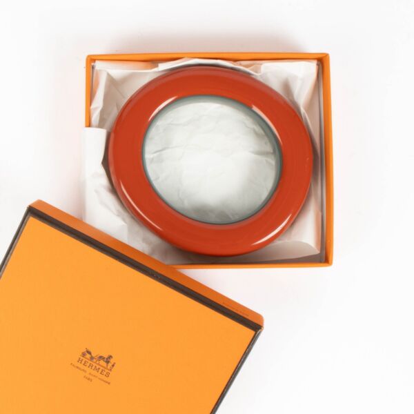 Hermès Red Lacquered Wood Bracelet