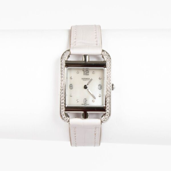 Shop this 100% authentic Hermès Mother of Pearl Diamonds Steel Cape Cod Small Watch at Labellov.com