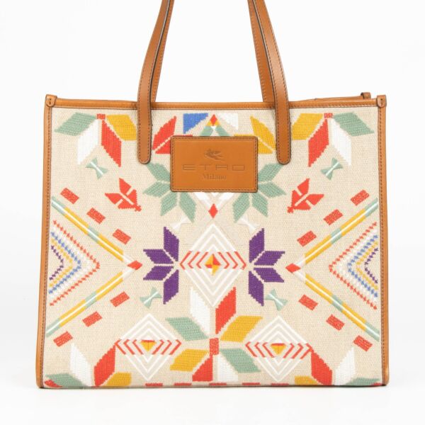 Authentic pre-loved Etro Multicolor Globetrotter Tote Bag on Labellov.com
