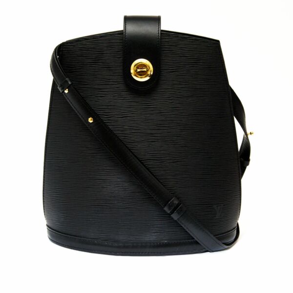 Louis Vuitton Black Bucket Bag tweedehands authentiek veilig online shoppen winkelen LABELLOV Antwerpen België stijl mode tassen designer ontwerper luxetassen luxemerken luxe merken