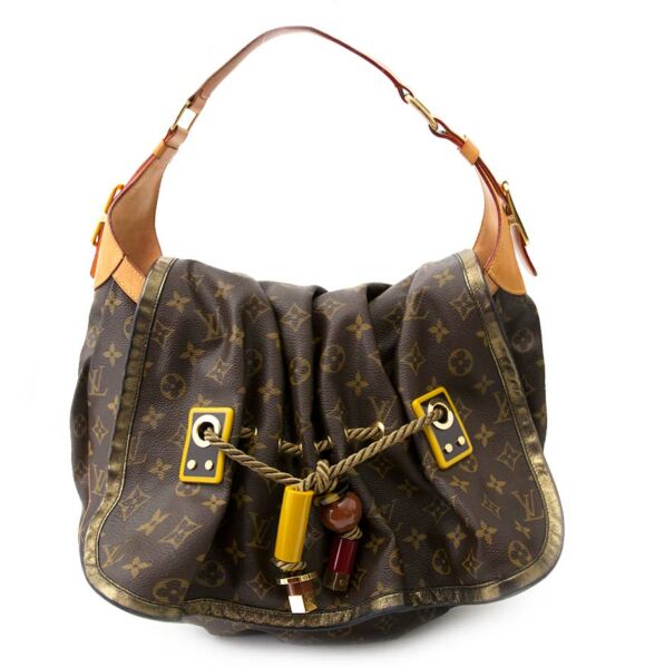koop online aan de beste prijs Louis Vuitton Limited Edition Monogram Epices Kalahari GM Bag 