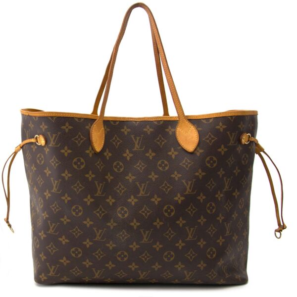 Louis Vuitton Neverfull Monogram Bag
