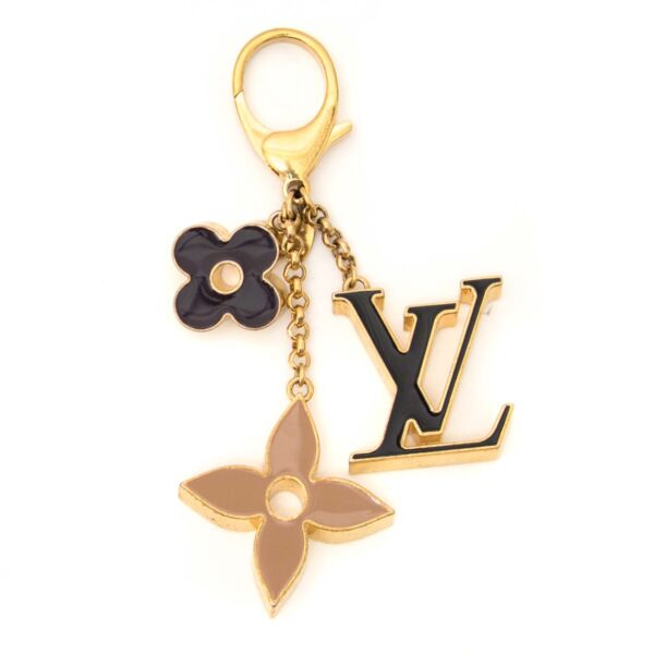 louis vuitton gold fleur de key ring bag charm now for sale at labellov vintage fashion webshop belgium