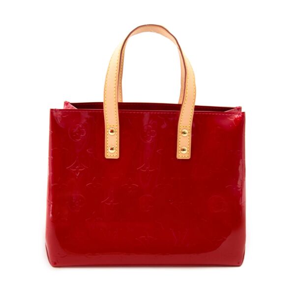 searching for a as new 100% authentic Louis Vuitton Mini Reade Red Vernis Leather Tote Bag
