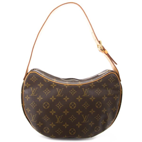 Louis Vuitton Monogram Croissant MM Bag for the best price available at labellov secondhand luxury