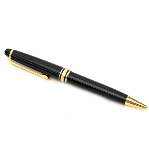 Mont Blanc Meisterstuck Gold Coated Classic Ballpoint Pen Buy authentic designer Mont Blanc secondhand bags at Labellov at the best price. Safe and secure shopping. Koop tweedehands authentieke Mont Blanc tassen bij designer webwinkel labellov.
