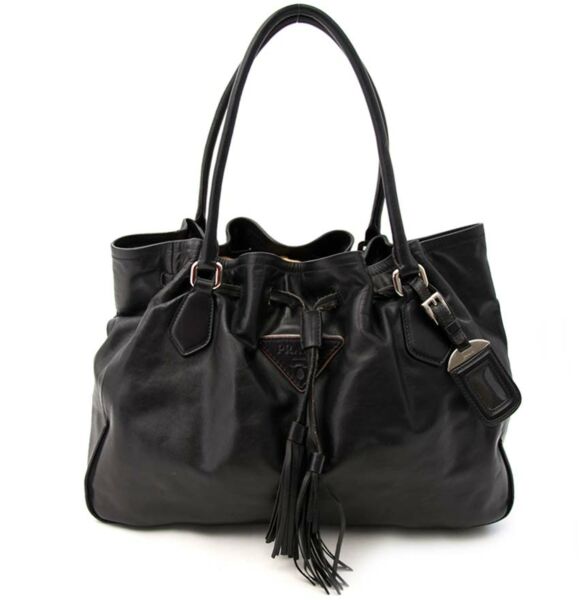 Prada Black Drawstring Tassel Tote Leather  net als nieuw Prada Black Drawstring Tassel Tote Leather 