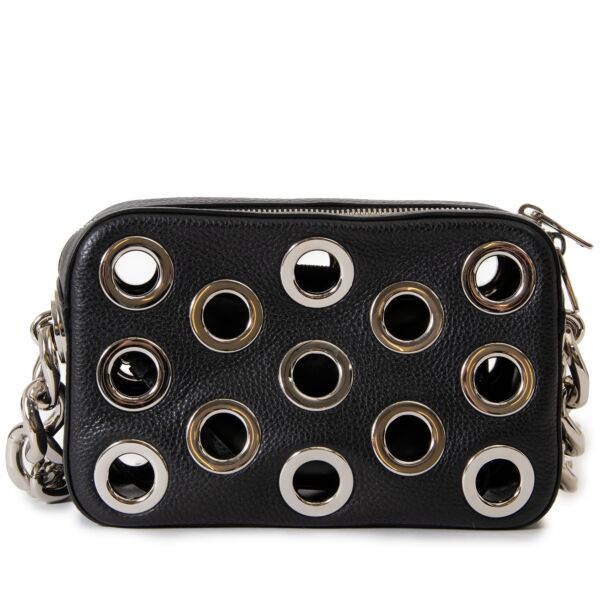 prada grommet chain vitello daino small schoudertas nu te koop bij labellov vintage mode webshop belgië