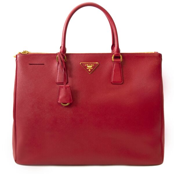 100% authentic Prada Red Galleria Saffiano Bag Maxi  for the best price at Labellov